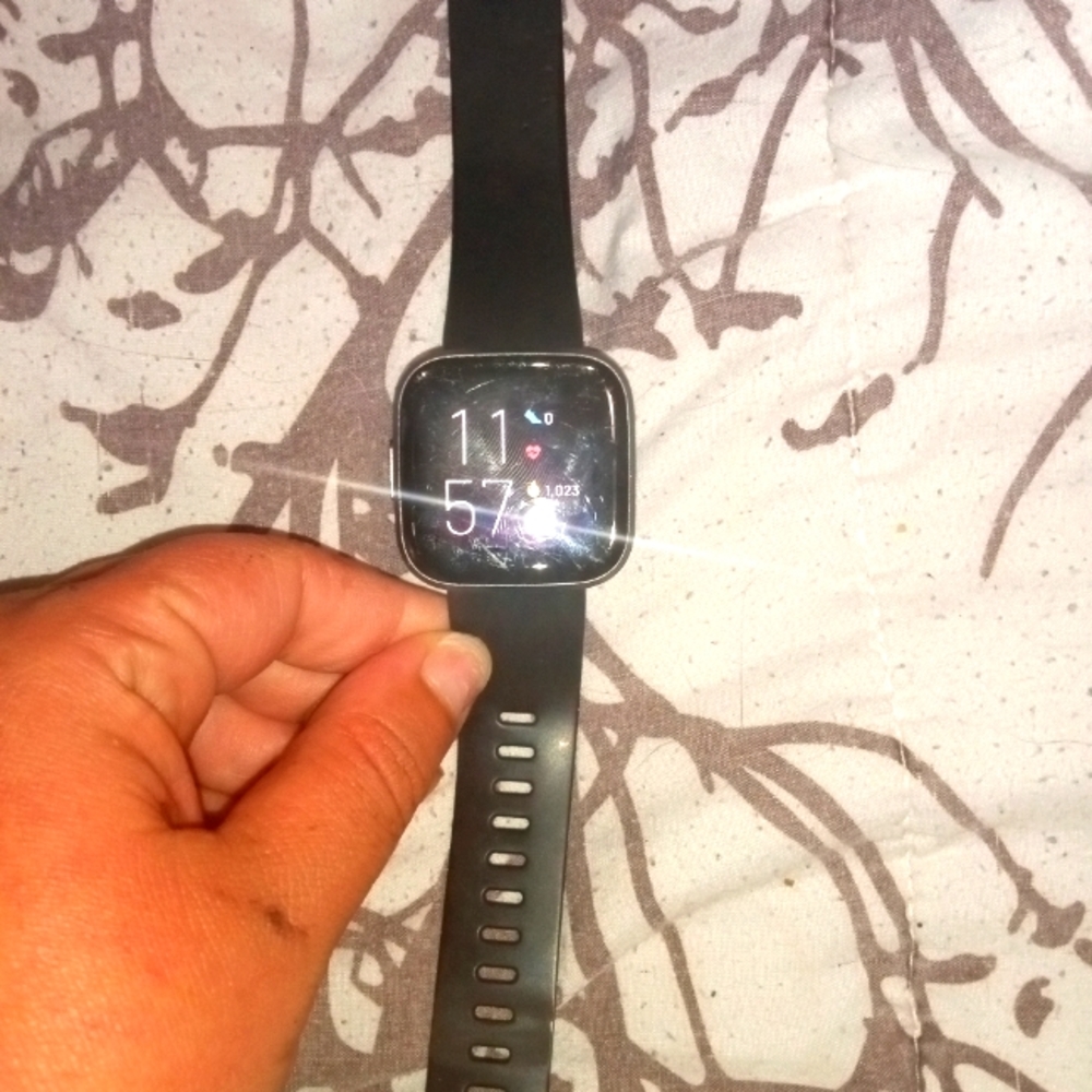 Versa 2 Fitbit with charger